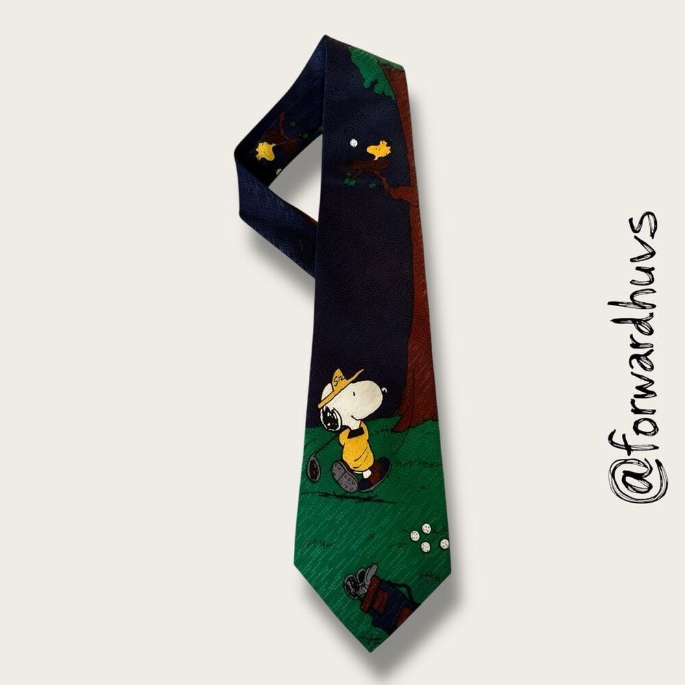 1990s Looney Tunes Mania Golf Tie – Bugs Bunny, Marvin, Wile E. Coyote, Taz